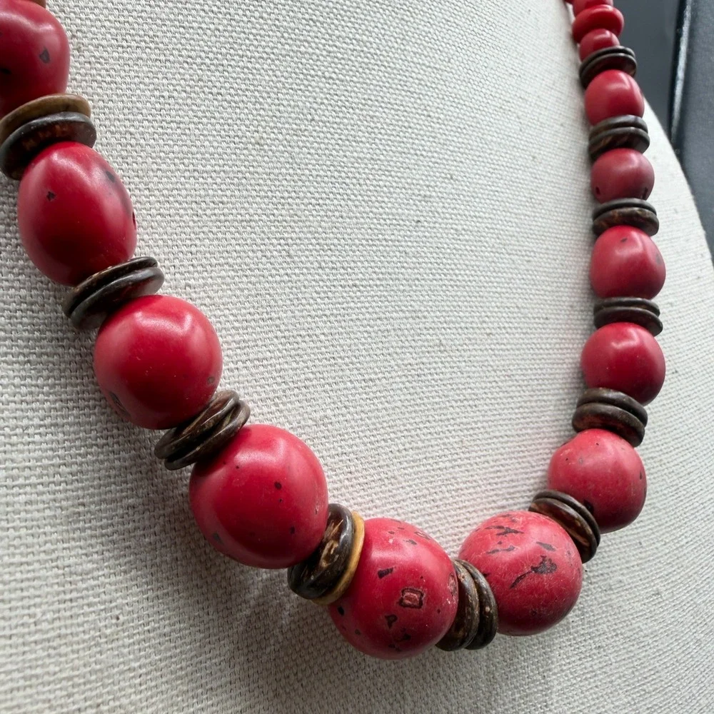 Red Graduated Bead Necklace Coconut Shell Spacers Boho Tribal Statement Jewelry
